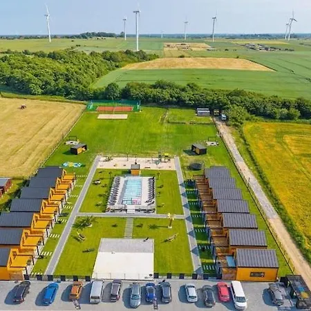 بيت للعطل Large Home, Swimming Pool, Sauna, Jacuzzi Kopań