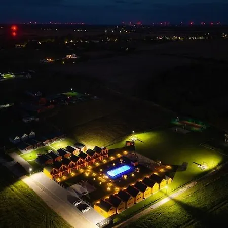 Large Home, Swimming Pool, Sauna, Jacuzzi * Kopań